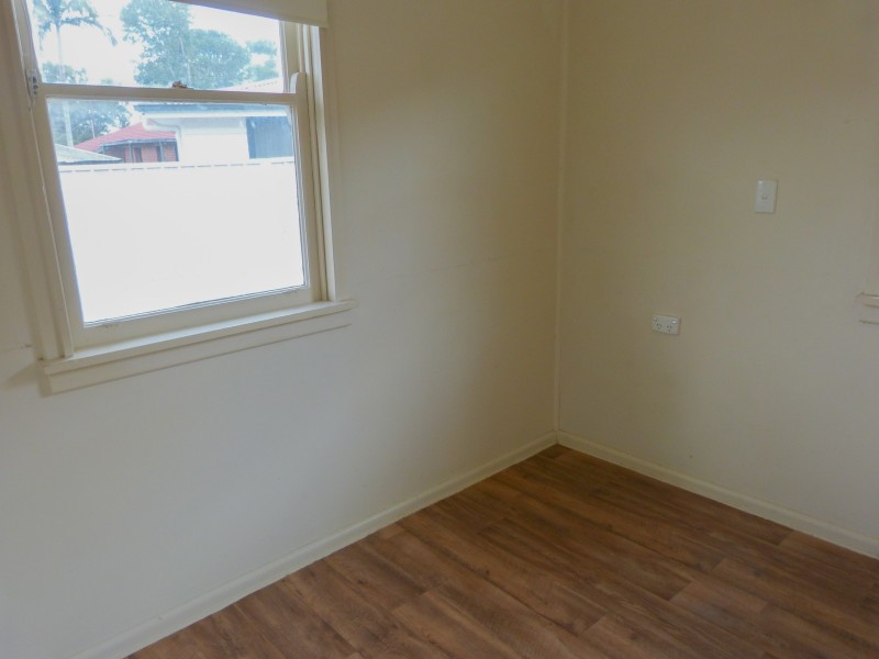 6 Lang Crescent, Blackett NSW 2770