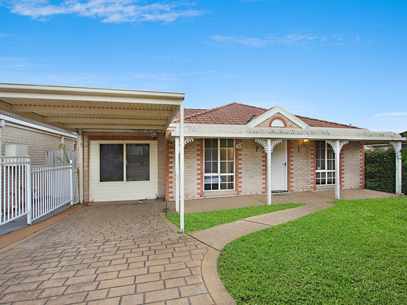 30 Baxter Crescent, Glendenning NSW 2761