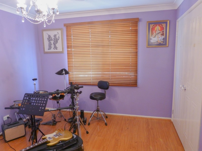 31 Watkiss Street, Glenwood NSW 2768