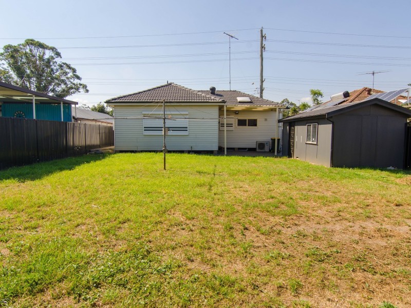122 Davis Road, Marayong NSW 2148