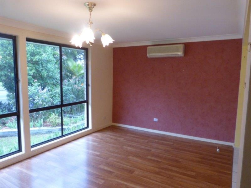 35 Falmouth Road, Quakers Hill NSW 2763