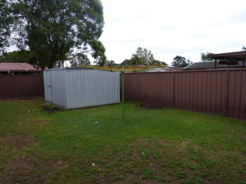 35 Falmouth Road, Quakers Hill NSW 2763