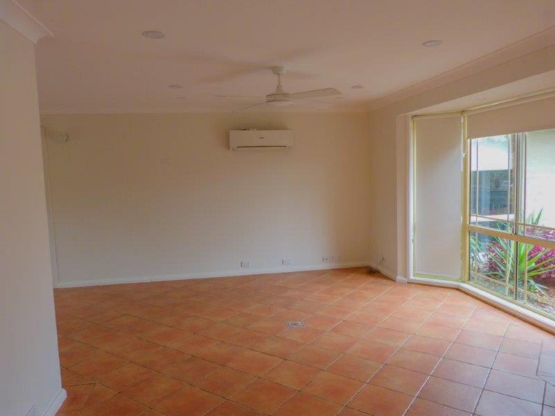 22 Maslin Crescent, Quakers Hill NSW 2763