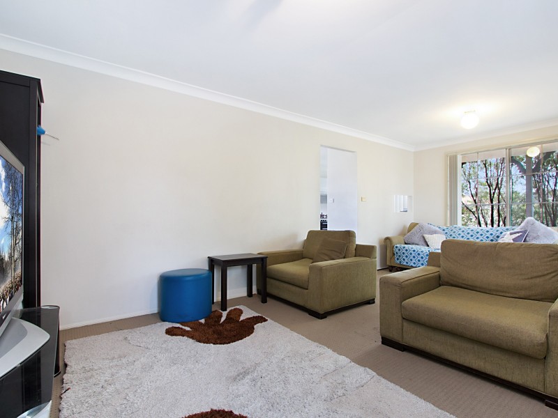 15  Doolan Street, Dean Park NSW 2761