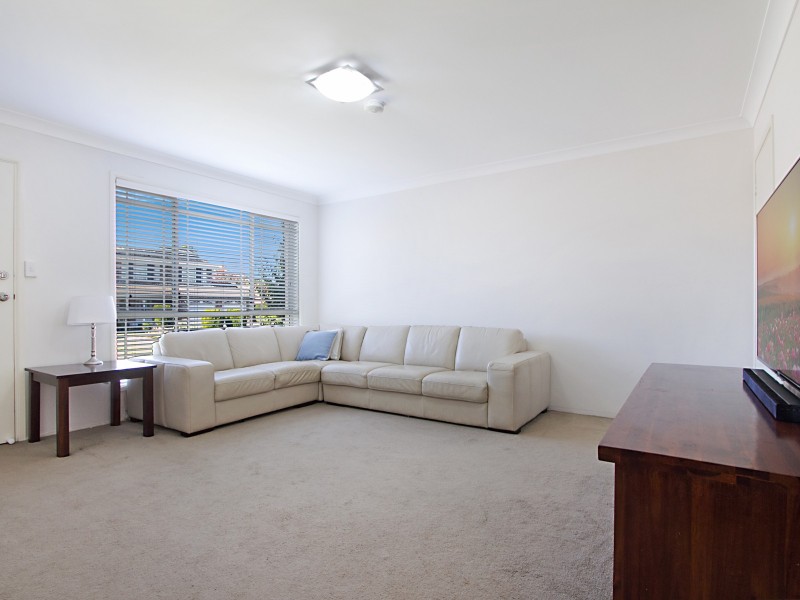 8a  Priscilla Place, Quakers Hill NSW 2763