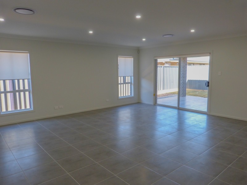 8 Ramage Street, Marsden Park NSW 2765