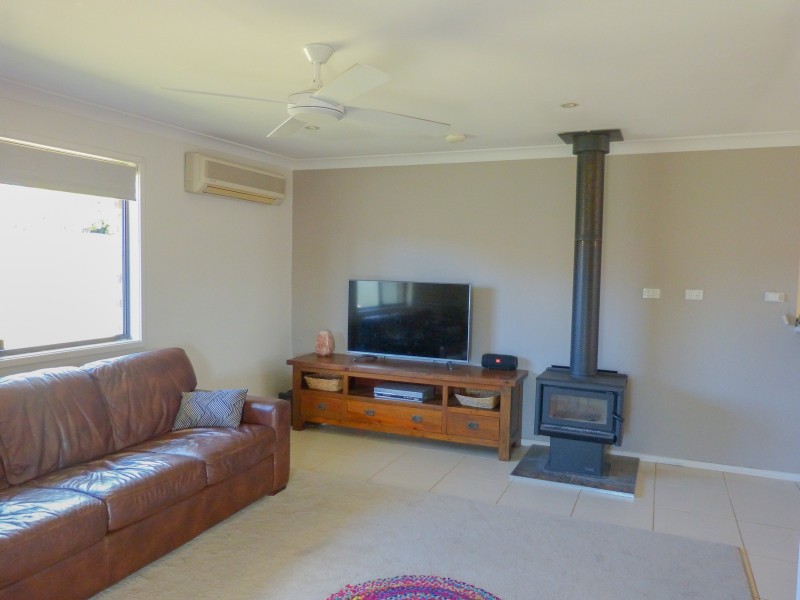 10 Afton Place, Quakers Hill NSW 2763
