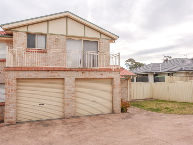 2/24 Spica Place, Quakers Hill NSW 2763