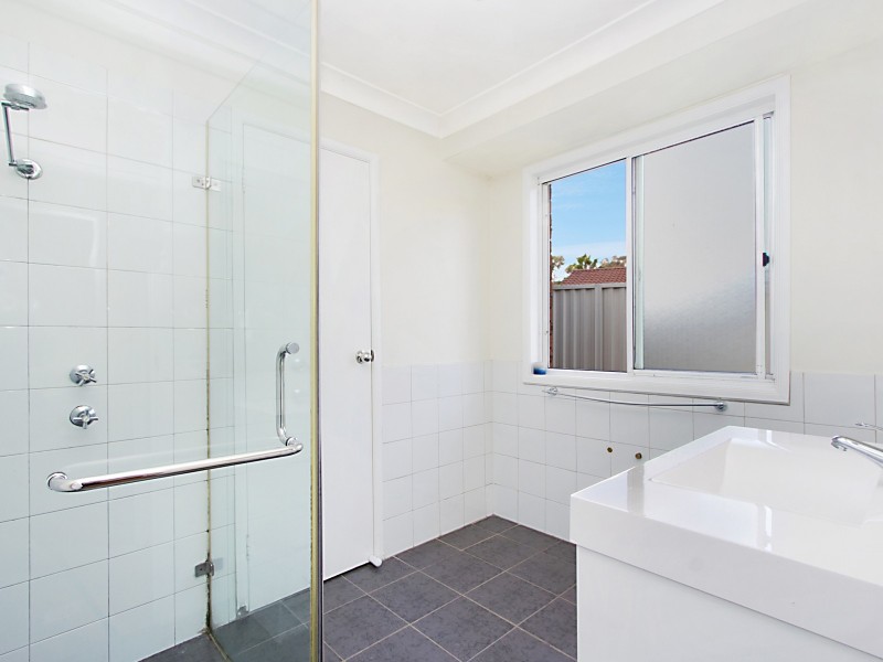 7 Goddard Crescent, Quakers Hill NSW 2763