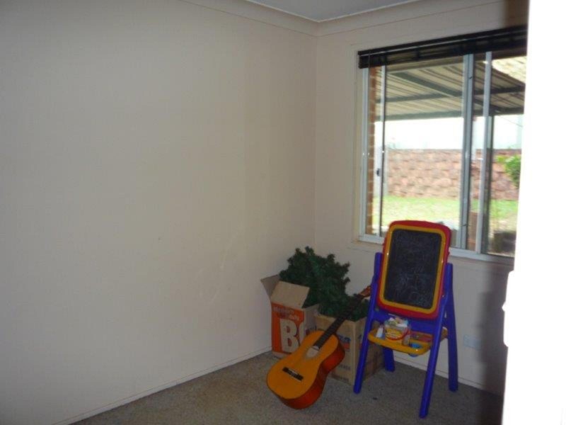 8 Tully Place, Quakers Hill NSW 2763