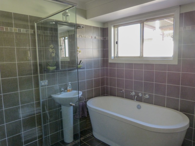 12 Milburn Street, Quakers Hill NSW 2763