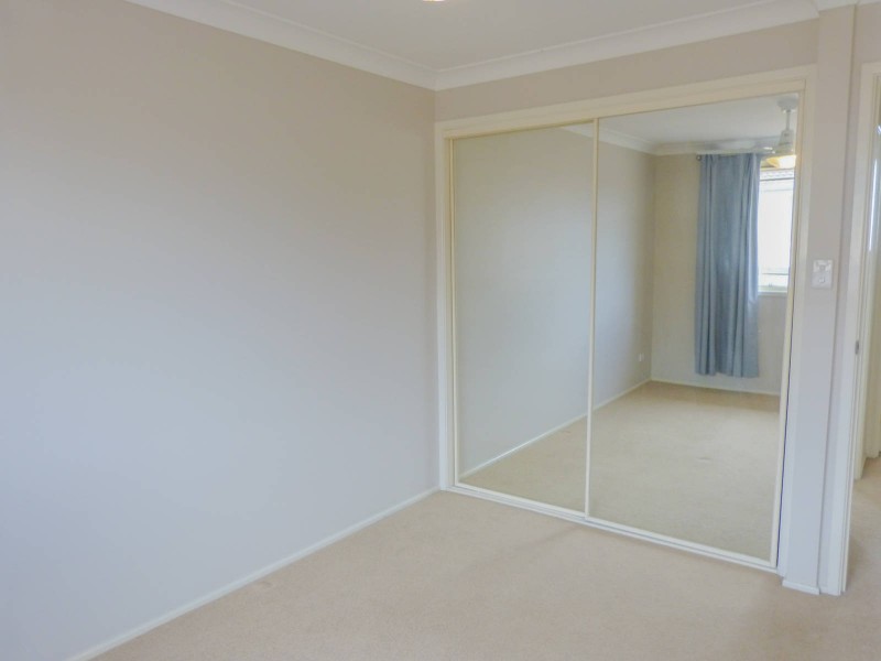 4/213 Quakers Road, Quakers Hill NSW 2763