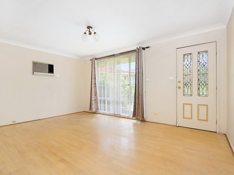 8 Tully Place, Quakers Hill NSW 2763