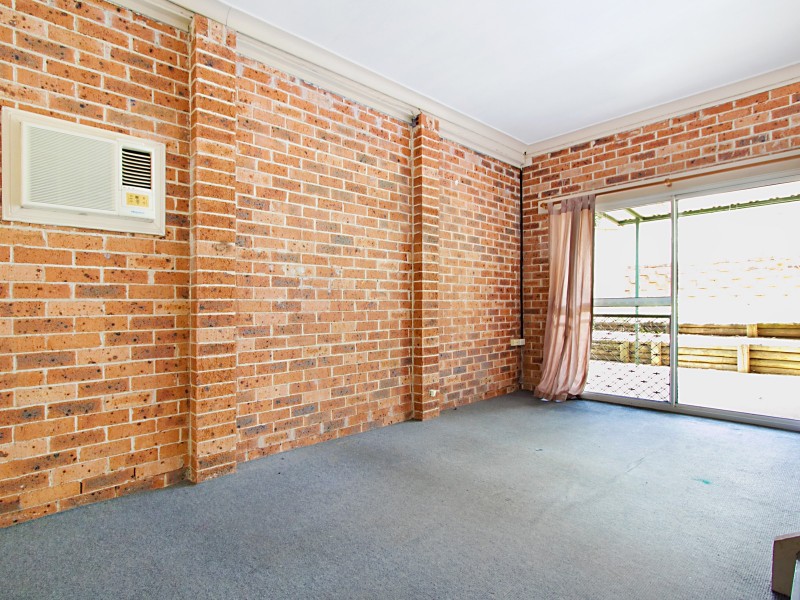 8 Tully Place, Quakers Hill NSW 2763