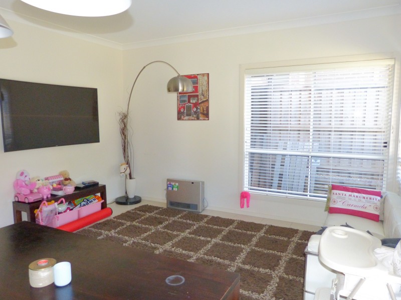 16 Deneden Avenue, Kellyville Ridge NSW 2155