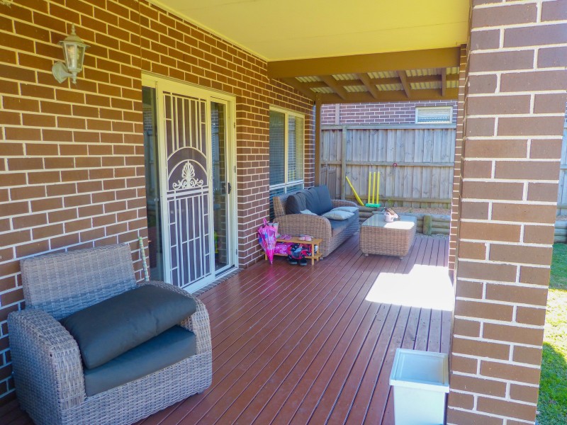 16 Deneden Avenue, Kellyville Ridge NSW 2155