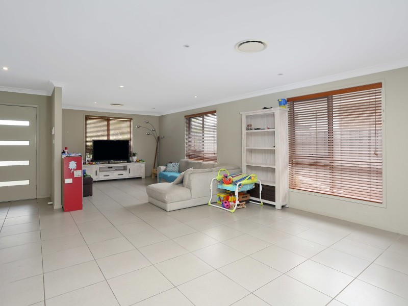 58 Ridgeline Drive, The Ponds NSW 2769