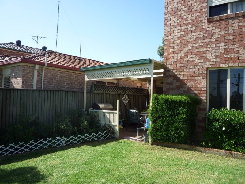 67 Manorhouse Blvd, Quakers Hill NSW 2763