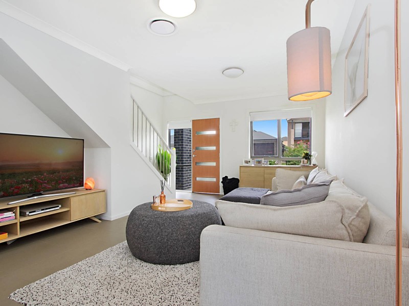 14 Madeline Circuit, Schofields NSW 2762