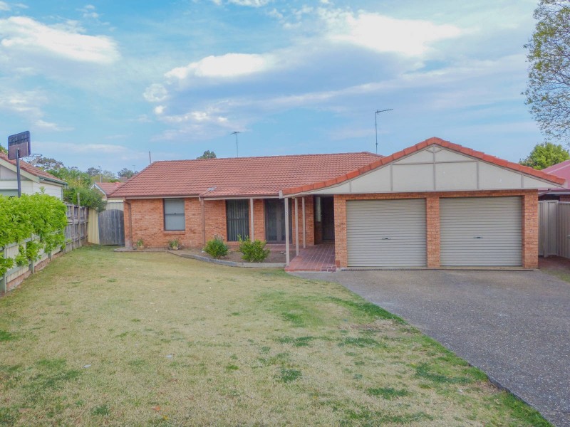 5 Yarraman Place, Quakers Hill NSW 2763