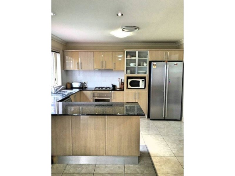 31 Bonaccordo Road, Quakers Hill NSW 2763