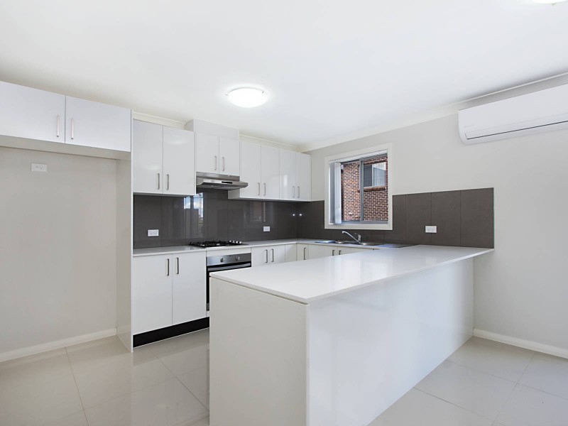 4 Ludhiana Glade, Schofields NSW 2762