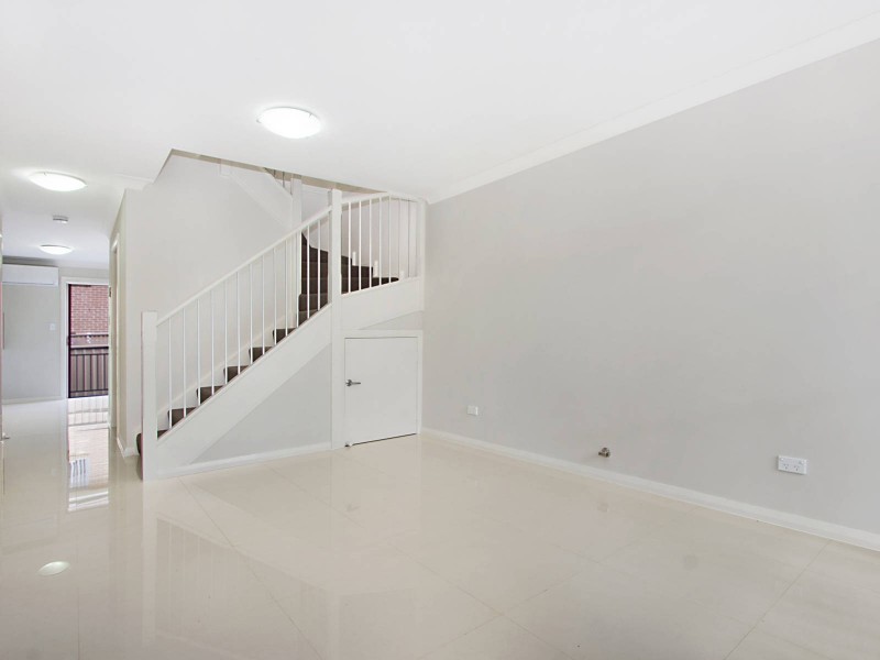 4 Ludhiana Glade, Schofields NSW 2762