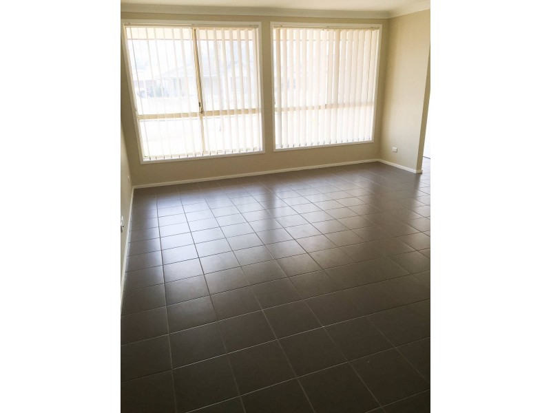 22 Doolan Street, Dean Park NSW 2761