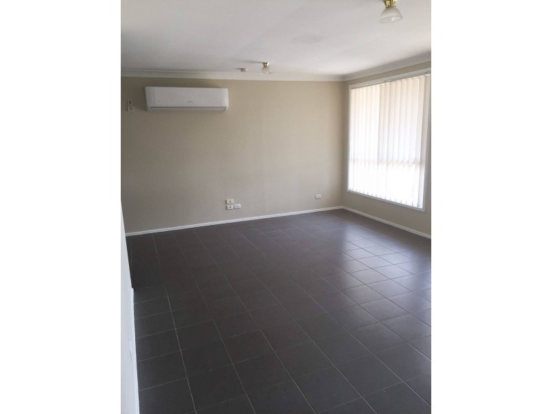 22 Doolan Street, Dean Park NSW 2761