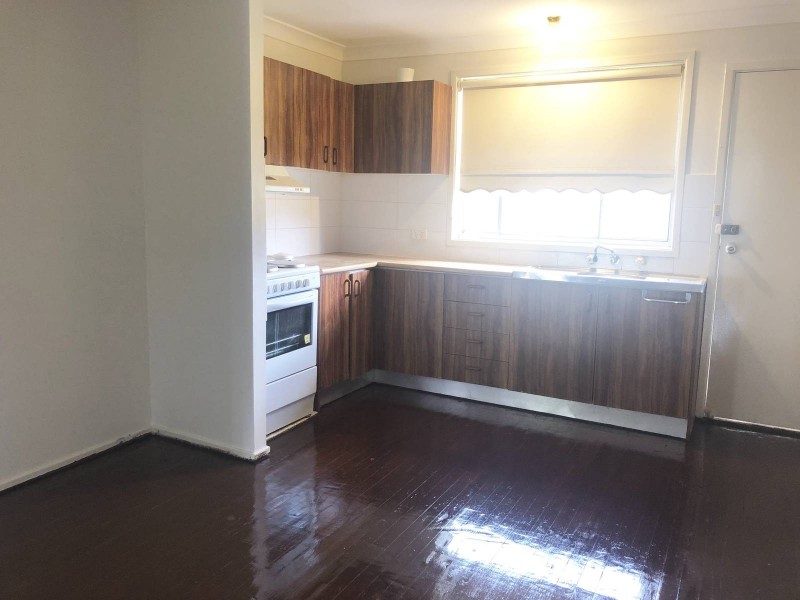 34 Chaplin Crescent, Quakers Hill NSW 2763