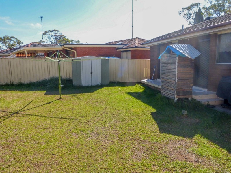 34 Chaplin Crescent, Quakers Hill NSW 2763