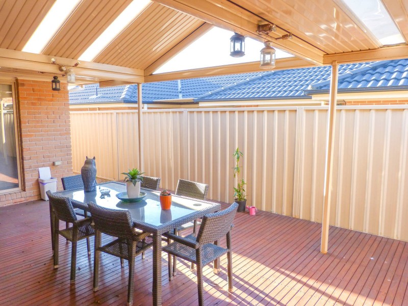 8 Scarlet Street, Quakers Hill NSW 2763