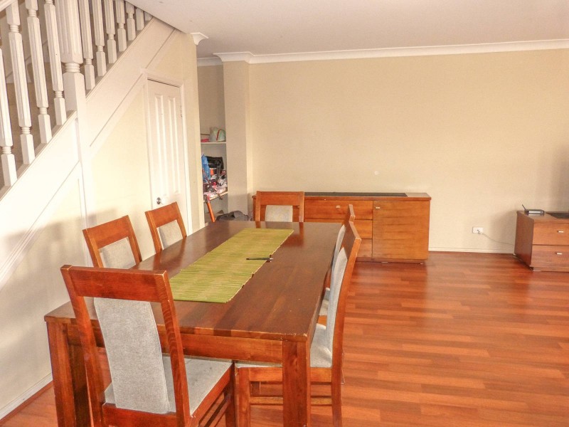 2/24 Spica Place, Quakers Hill NSW 2763