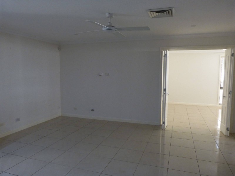 14 Tanzanite Street, Quakers Hill NSW 2763