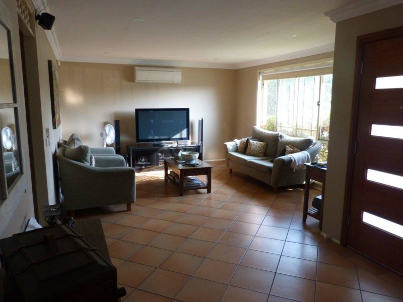 5 Loretta Place, Glendenning NSW 2761