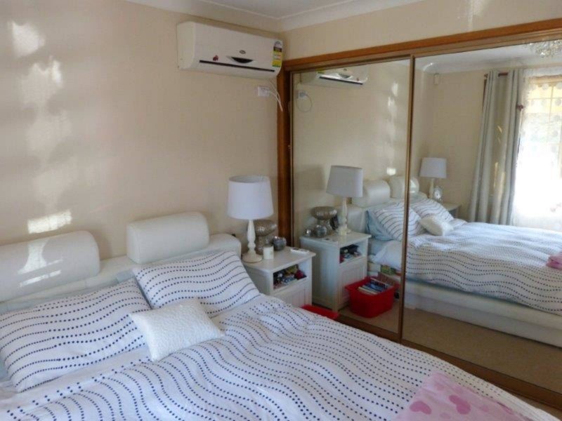 11b Aylward Avenue, Quakers Hill NSW 2763