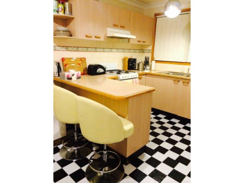 11b Aylward Avenue, Quakers Hill NSW 2763