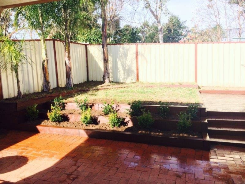 11b Aylward Avenue, Quakers Hill NSW 2763