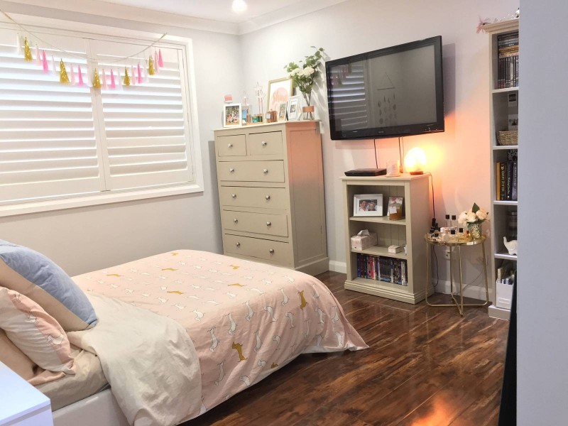 8 Pendley Crescent, Quakers Hill NSW 2763