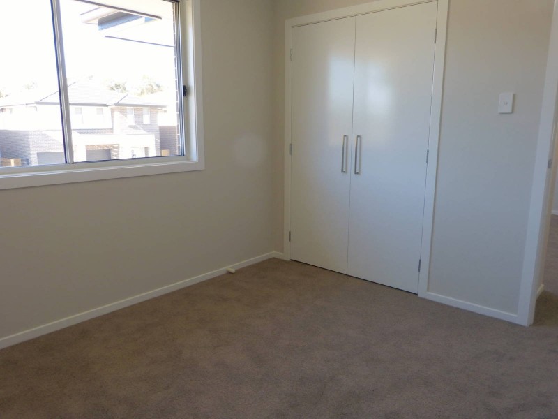 12 Vevers Avenue, Marsden Park NSW 2765