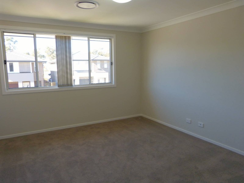 12 Vevers Avenue, Marsden Park NSW 2765