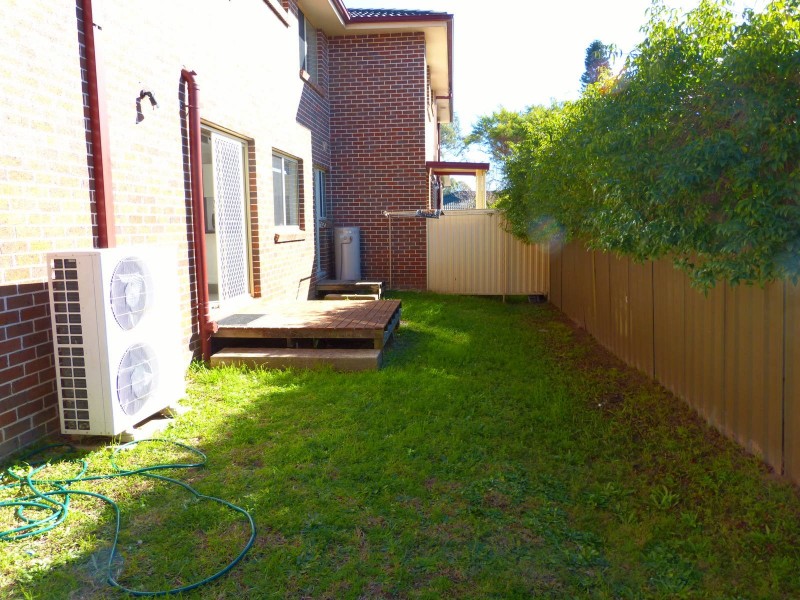 4/73 Eastern Road, Quakers Hill NSW 2763