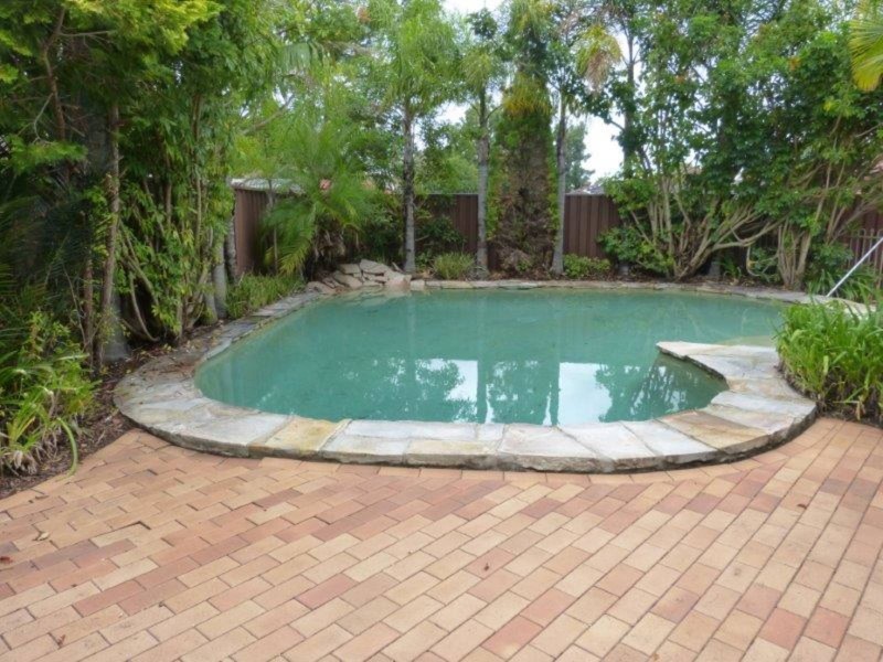18 Gwynellen Place, Cherrybrook NSW 2126