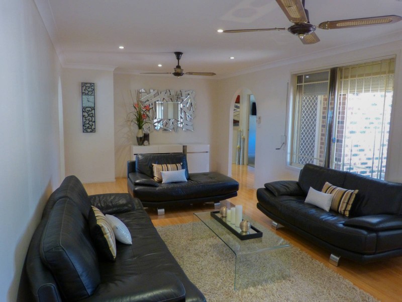 61 Woodley Crescent, Glendenning NSW 2761