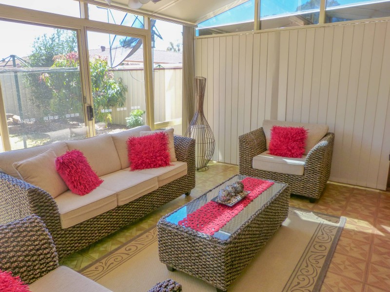 61 Woodley Crescent, Glendenning NSW 2761