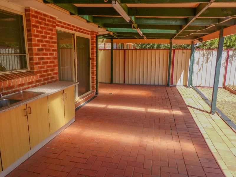 61 Woodley Crescent, Glendenning NSW 2761