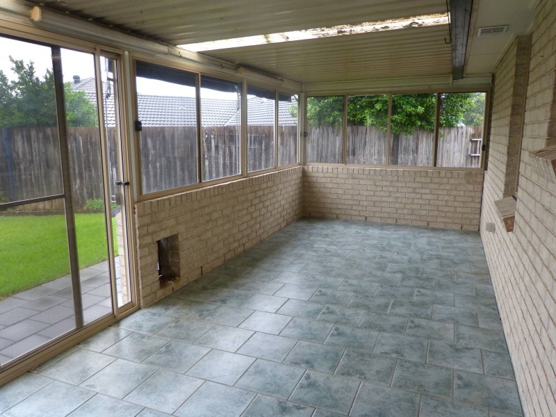 1 Renata Place, Hassall Grove NSW 2761