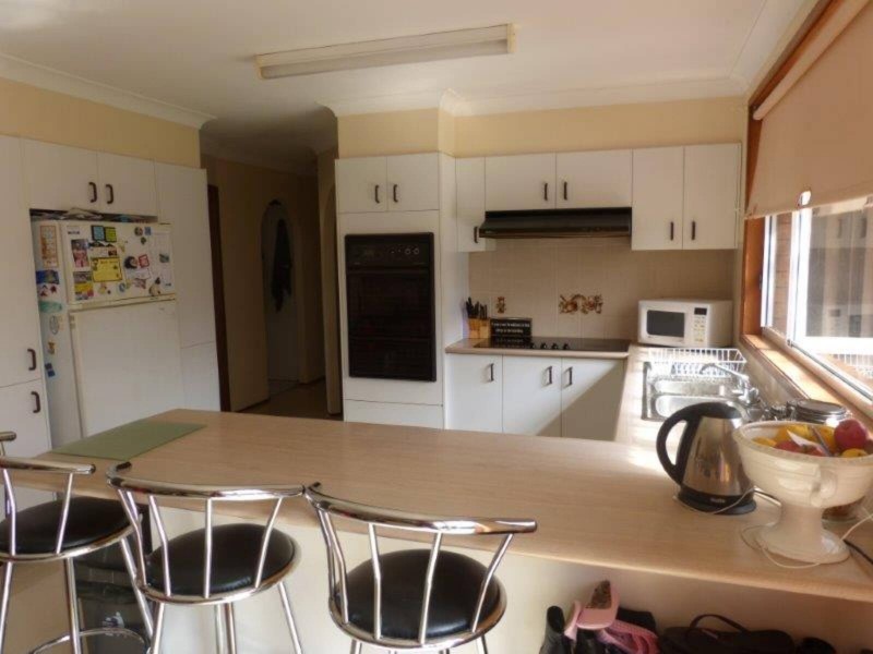 141 Walker Street, Quakers Hill NSW 2763