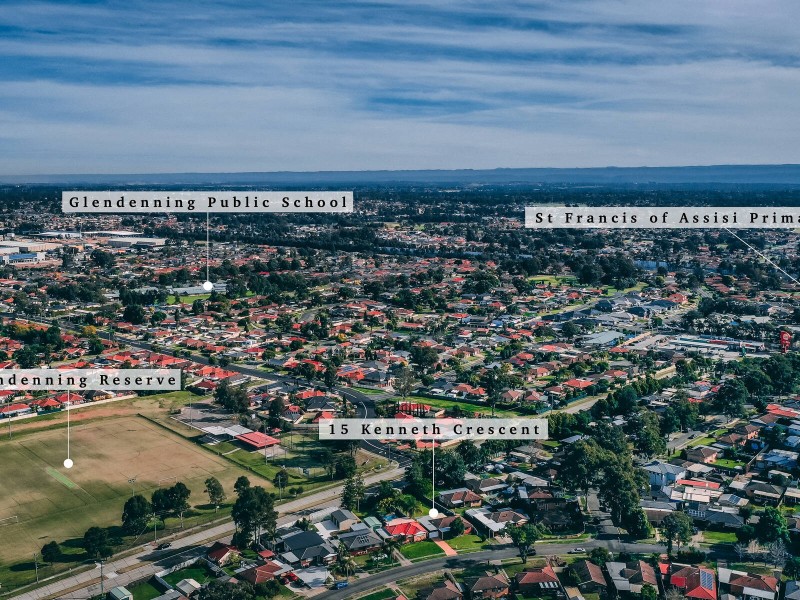 15  Kenneth Crescent, Dean Park NSW 2761