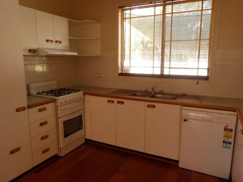 2/58  Lalor Road, Quakers Hill NSW 2763